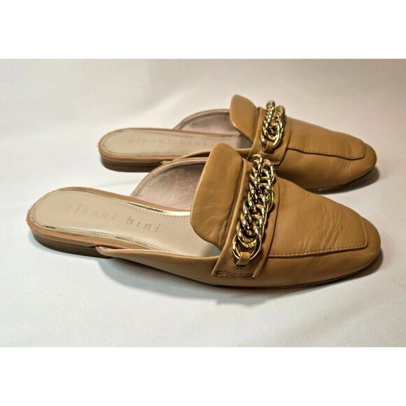 Gianni Bini Tan Flat Mule Slip-On Gold Chain Sz 7 Leather Embellished Career - Picture 1 of 12